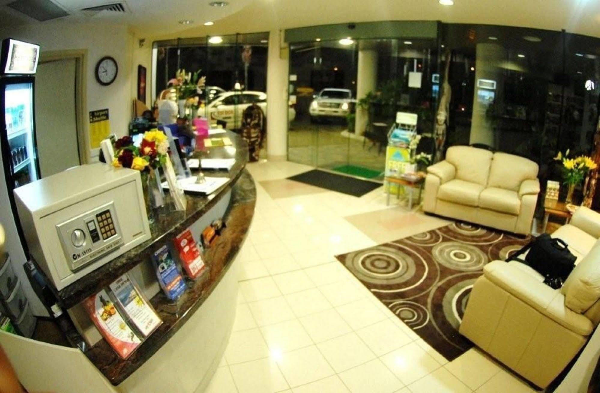 Heritage Cairns Hotel Extérieur photo